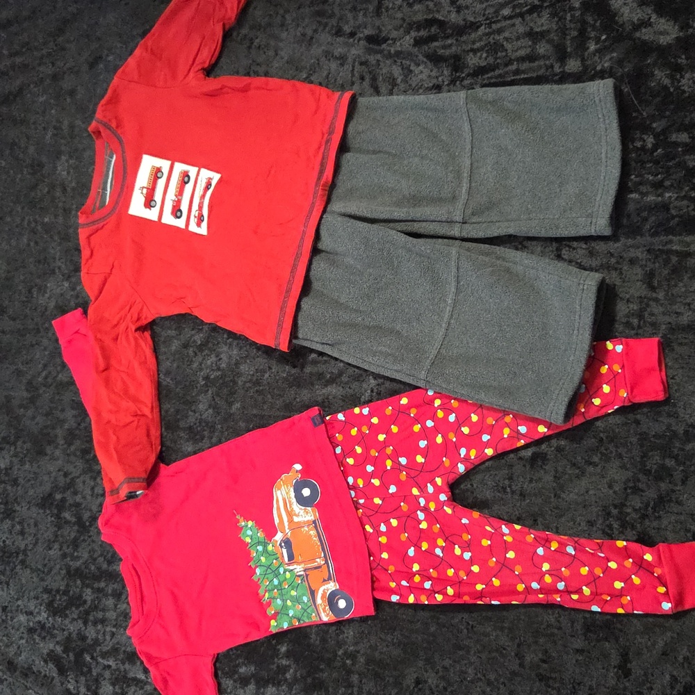Kids' Festive Clothing Set - Picture 4 of 4
